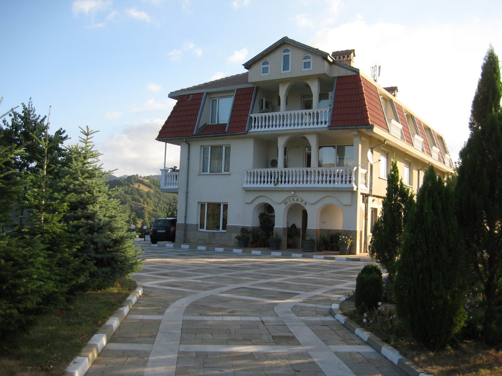The Castel Nedelino 2011_08